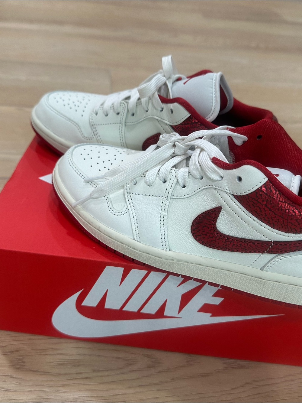 Nike White and Red Low Top Sneakers - Picture 4 of 5